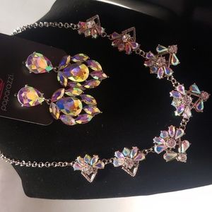Paparazzi necklace #876 with matching earrings